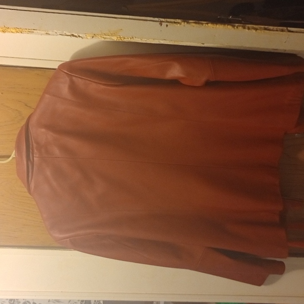Leather jacket - Picture 5 of 5